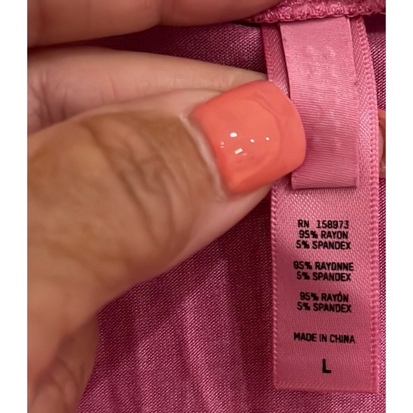 Skims Henley sleep shirt in bubblegum L - Picture 3 of 4